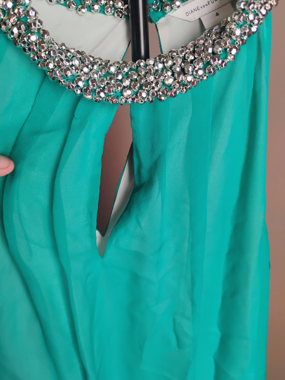 Diane von Furstenberg Size 4 Emerald Jeweled Neckline Camisole Dress